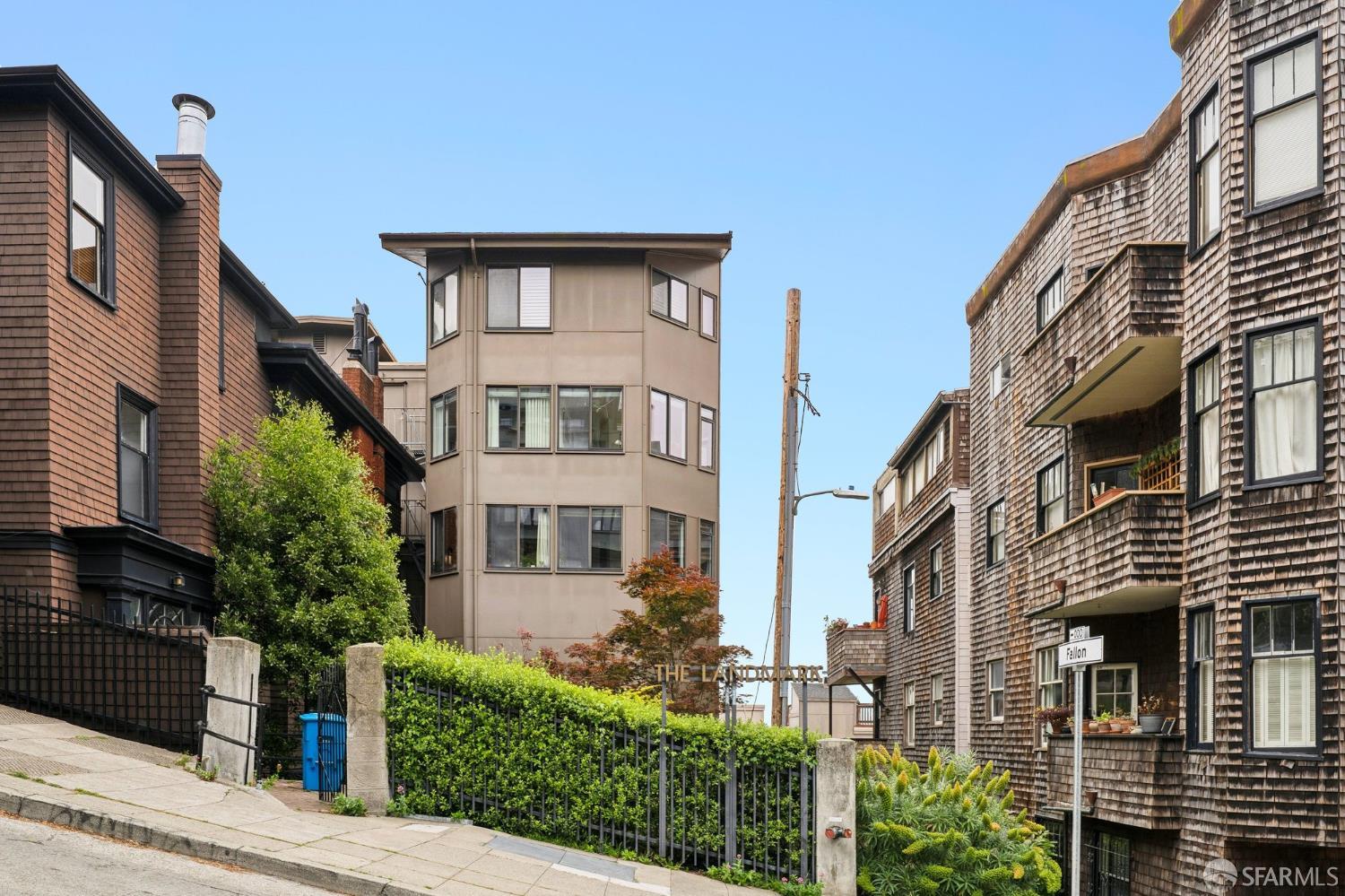 Photo #24: 426128071 Listing: Photo #24