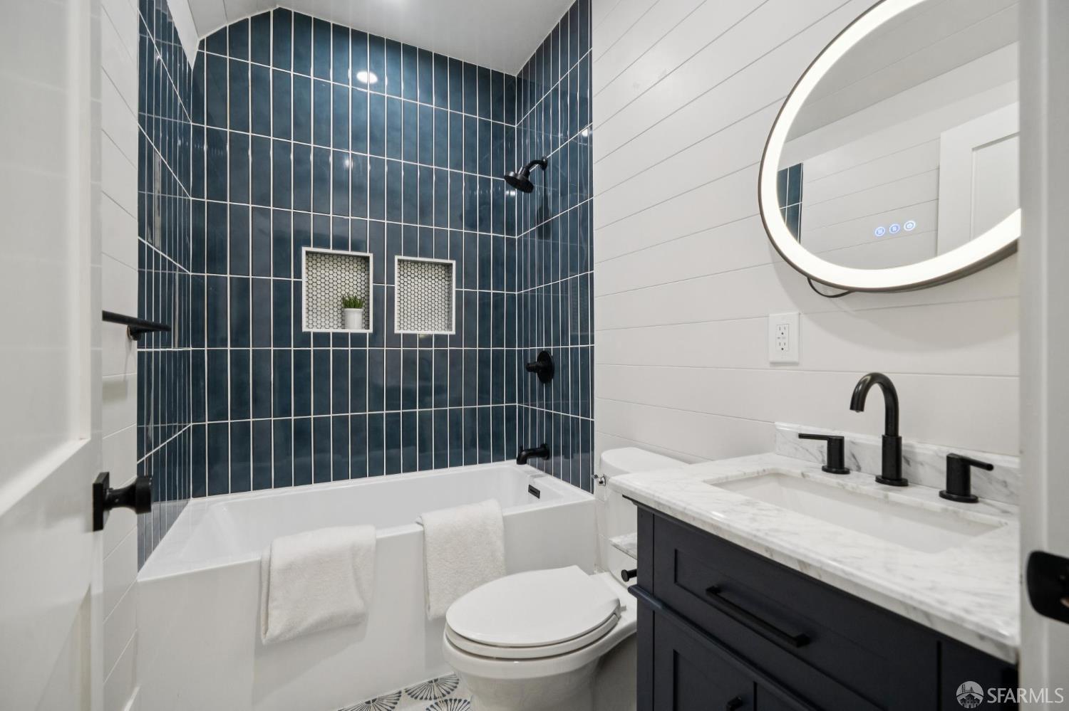 Photo #18: 426127801 Listing: Photo #18