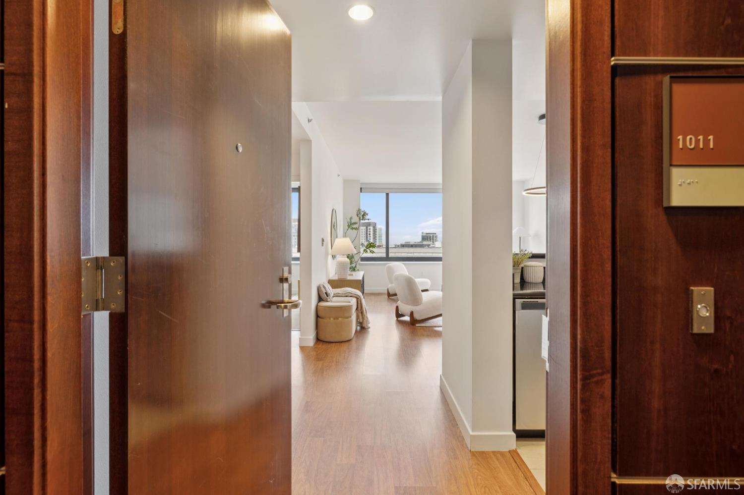 Photo #6: 426111982 Listing: Photo #6