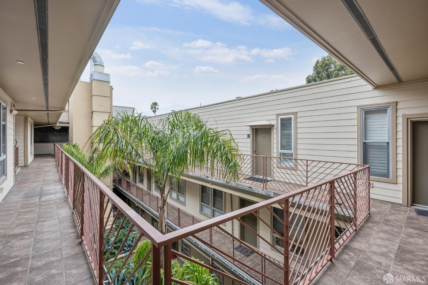 525 Gough UNIT 405, San Francisco, CA, 94102