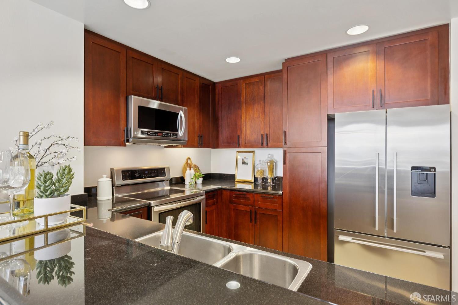 Photo #11: 426111982 Listing: Photo #11