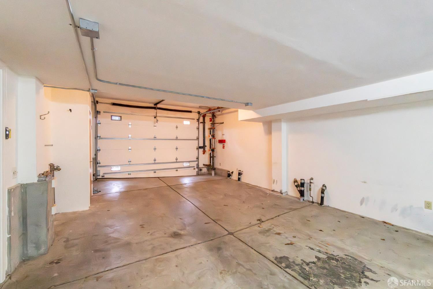 Photo #43: 426128275 Listing: Photo #43