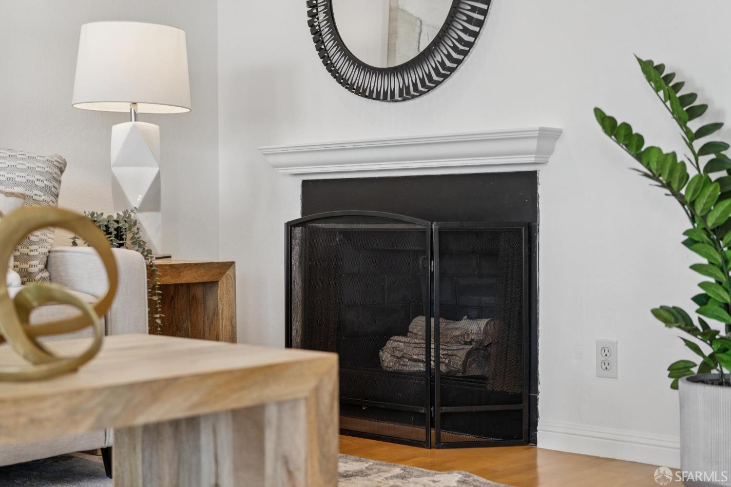 Photo #9: 426123987 Listing: Photo #9
