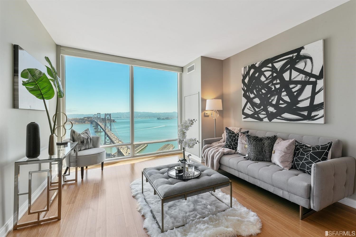425 1st Street # 3808