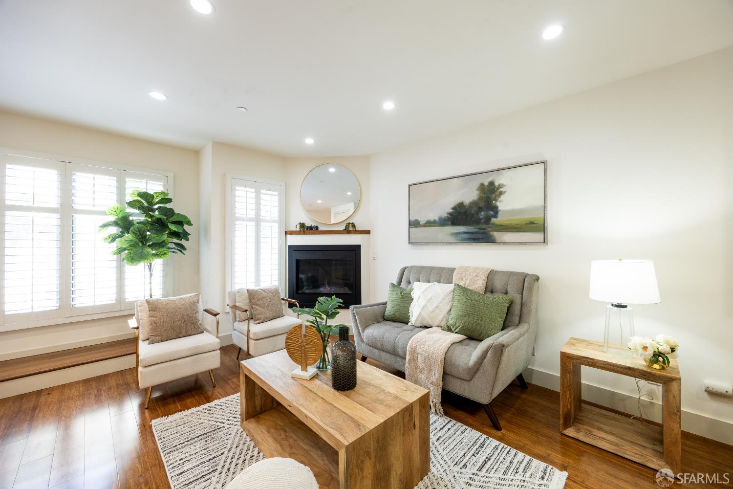 Photo #8: 426125534 Listing: Photo #8