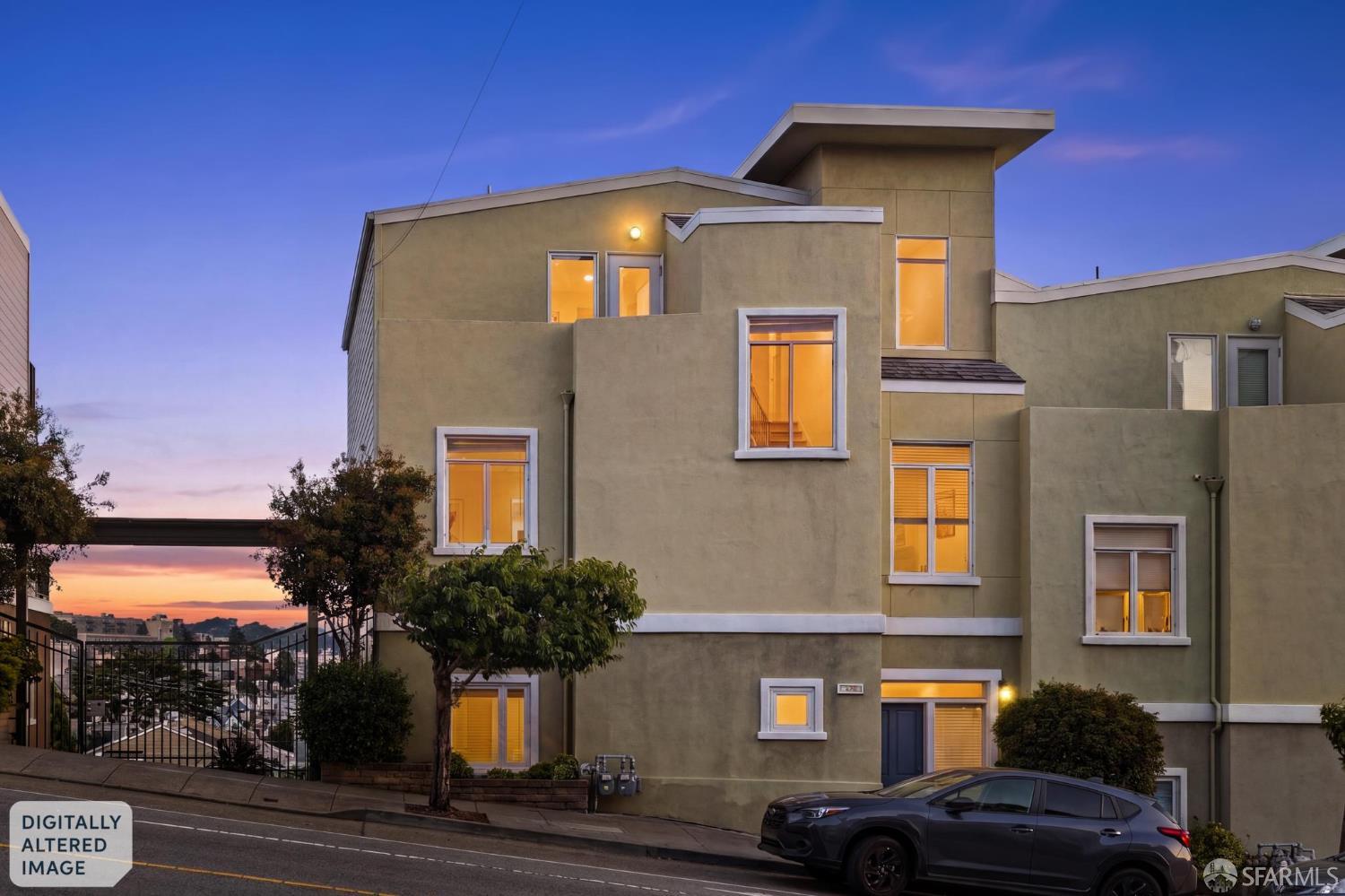 Photo #3: 426125947 Listing: Photo #3