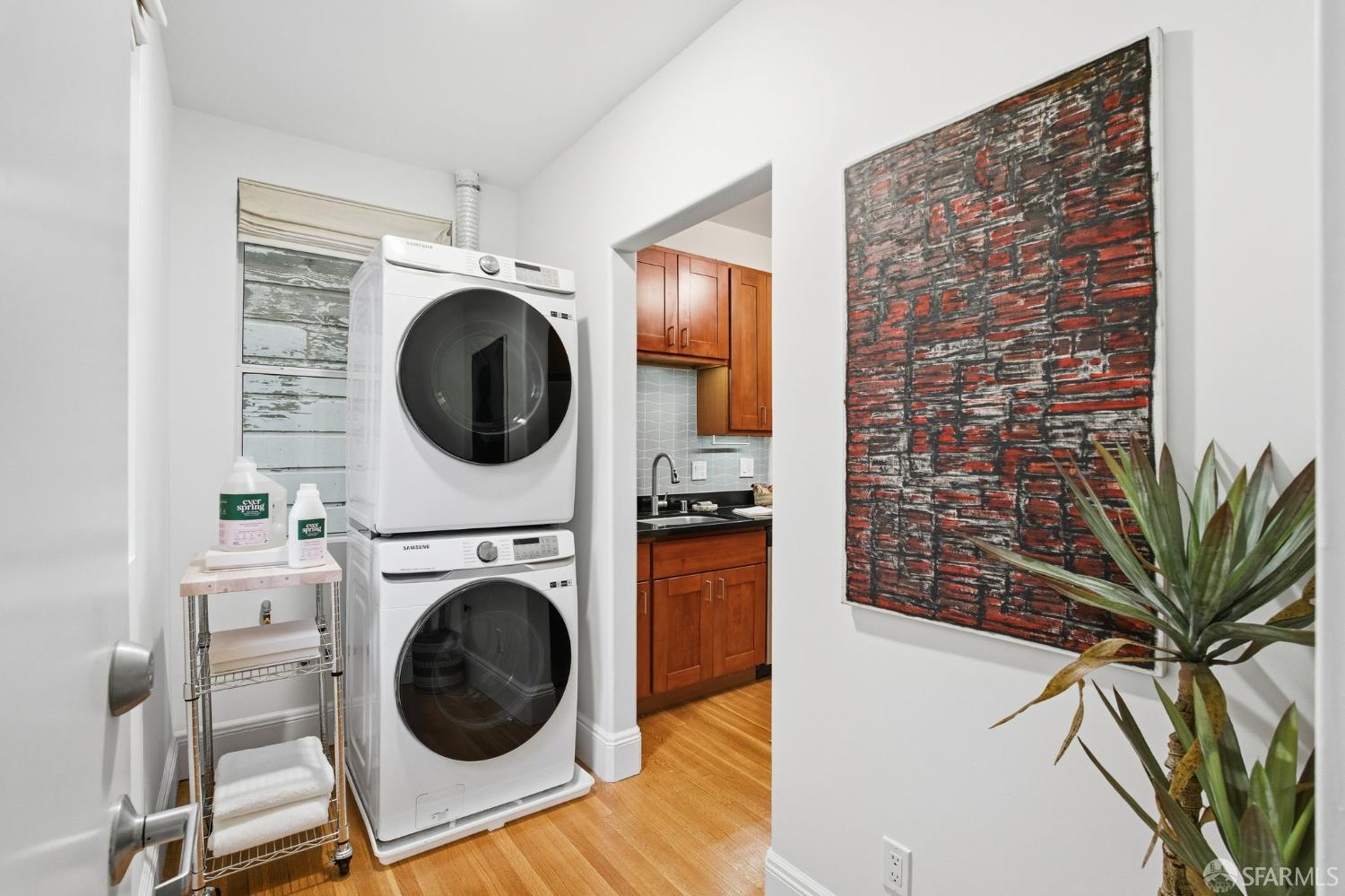 Photo #27: 426124429 Listing: Photo #27