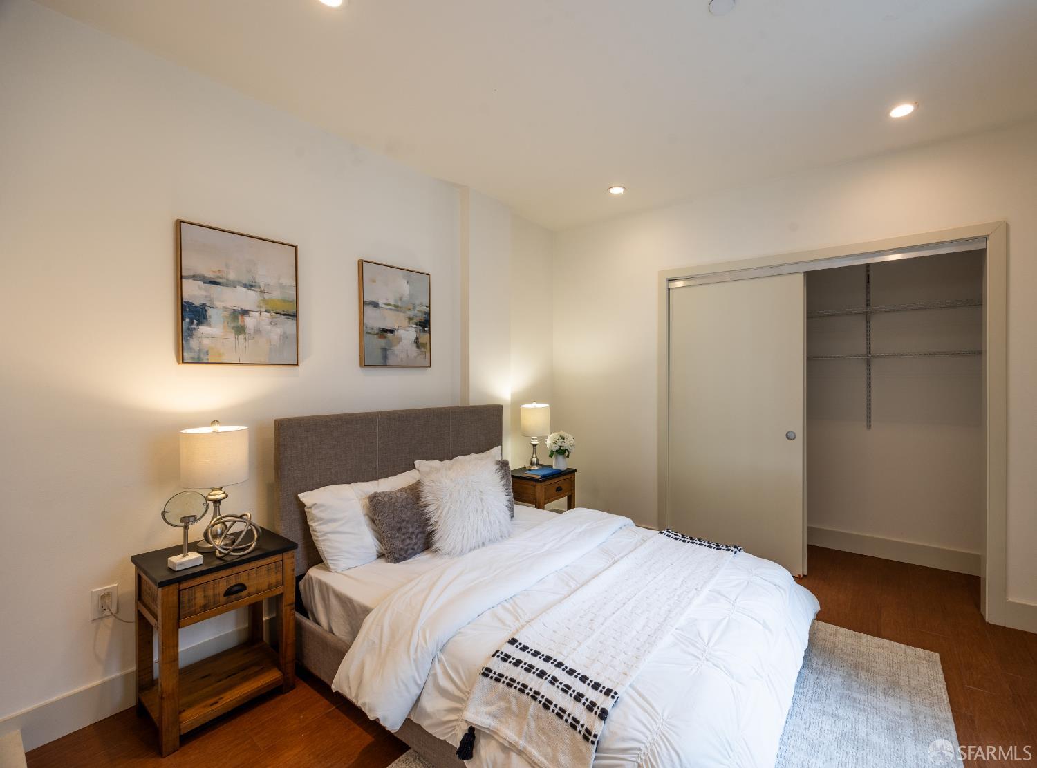 Photo #16: 426125534 Listing: Photo #16