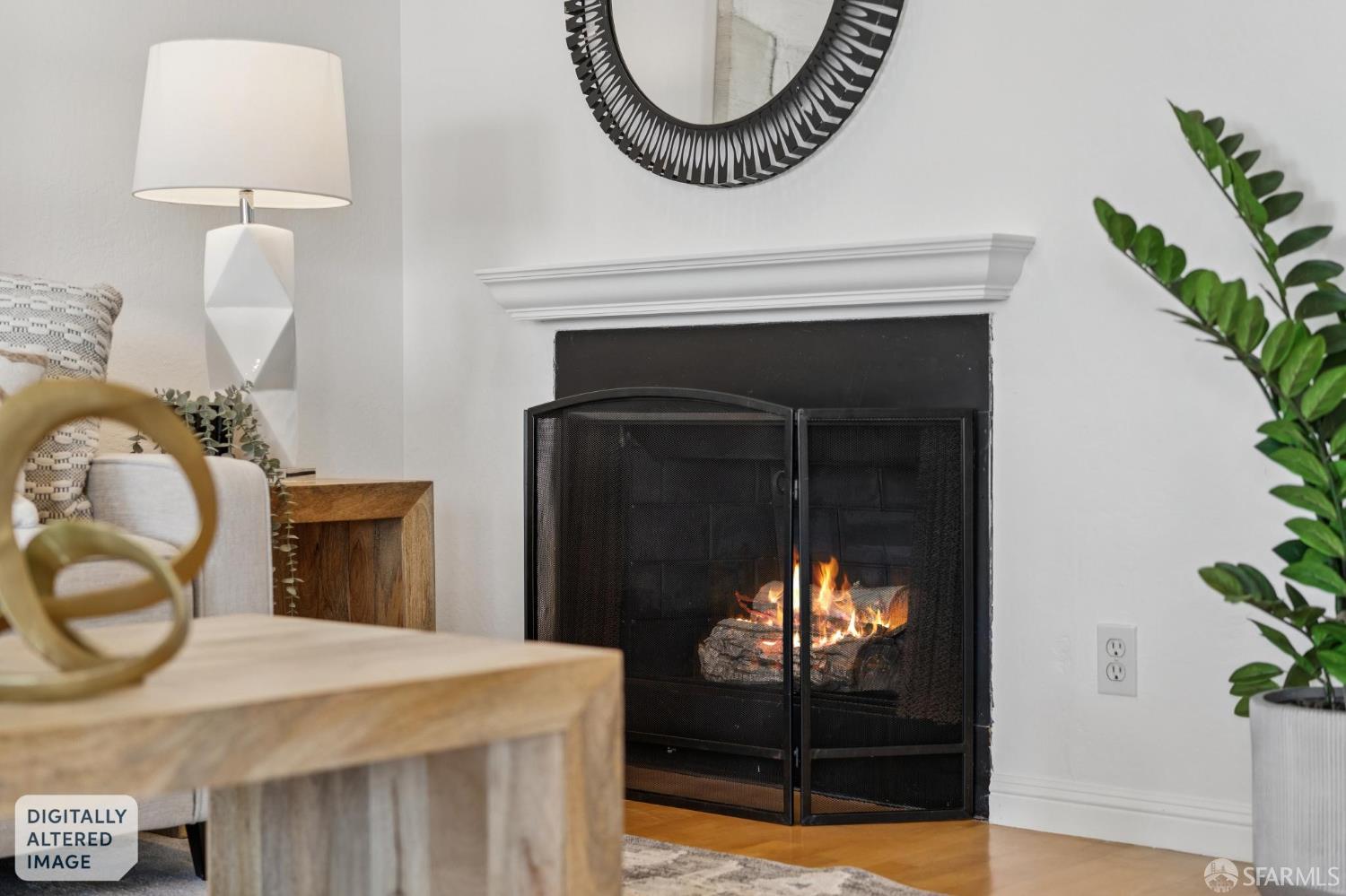 Photo #8: 426123987 Listing: Photo #8