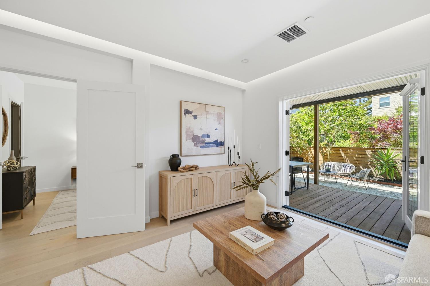 Photo #14: 426128802 Listing: Photo #14