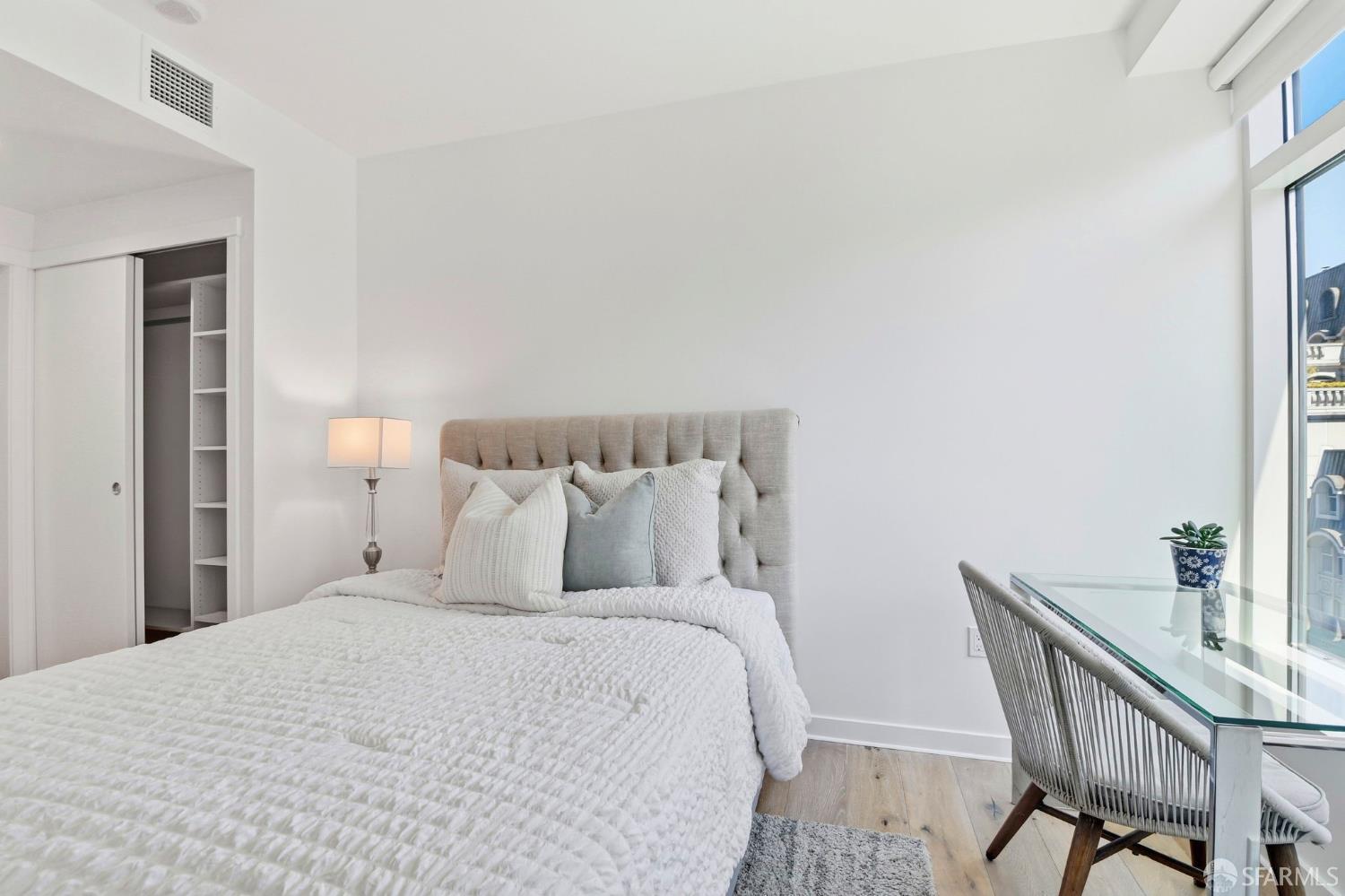 Photo #19: 426128421 Listing: Photo #19