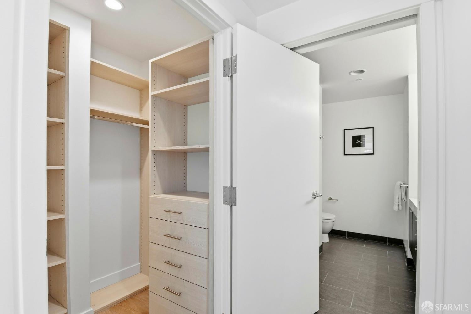 Photo #22: 426128421 Listing: Photo #22