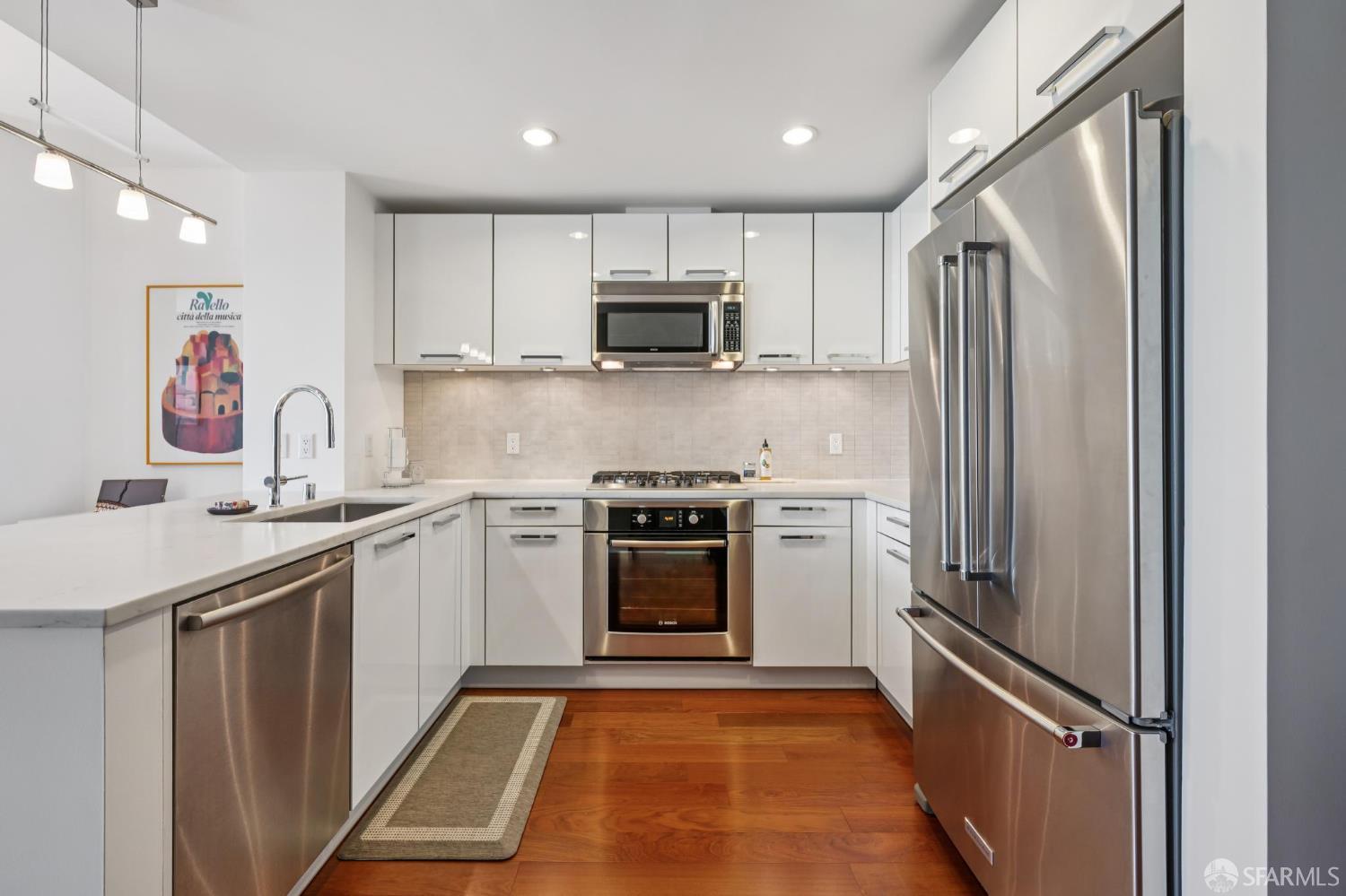 Photo #11: 426129541 Listing: Photo #11