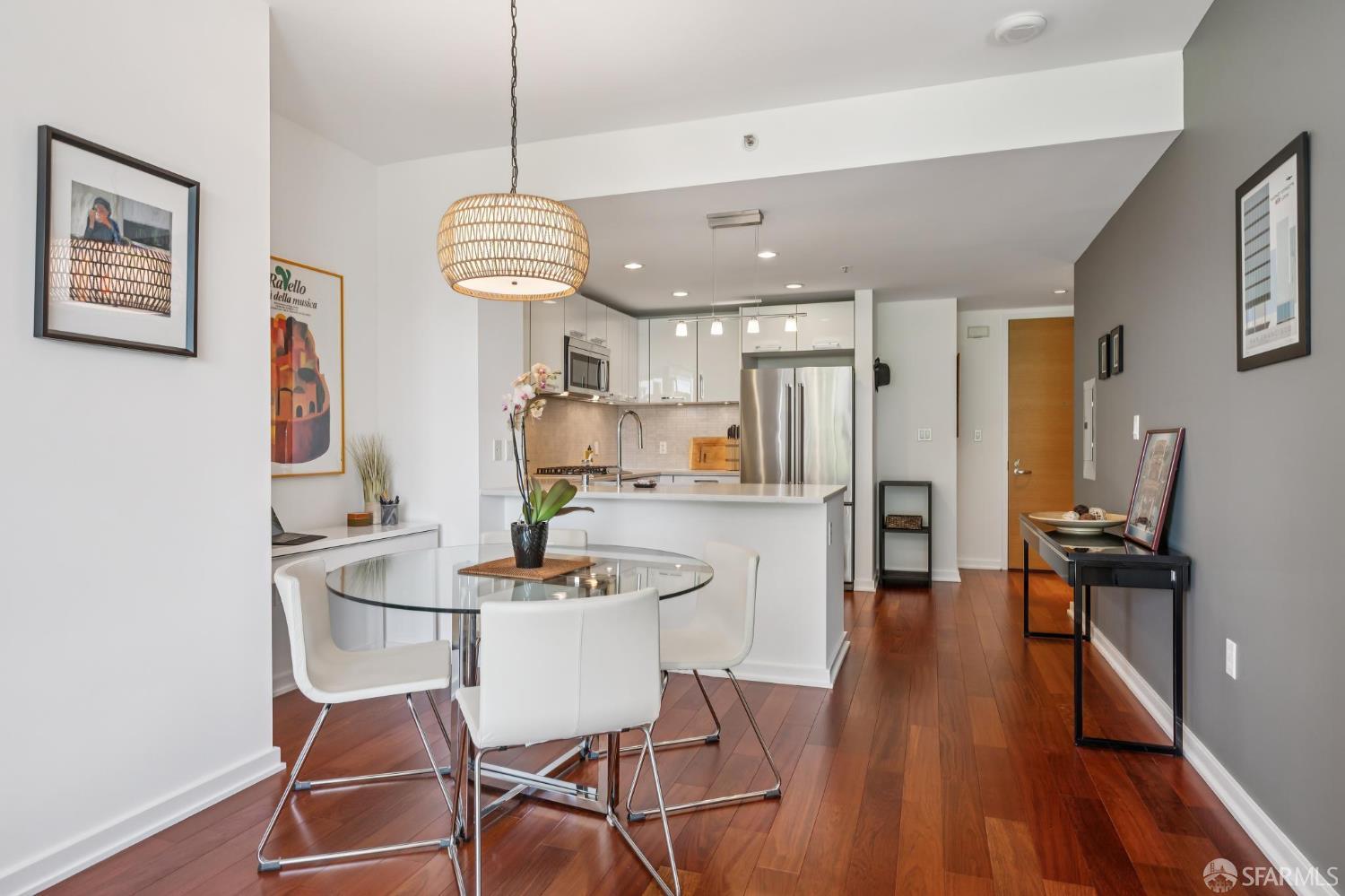 Photo #7: 426129541 Listing: Photo #7