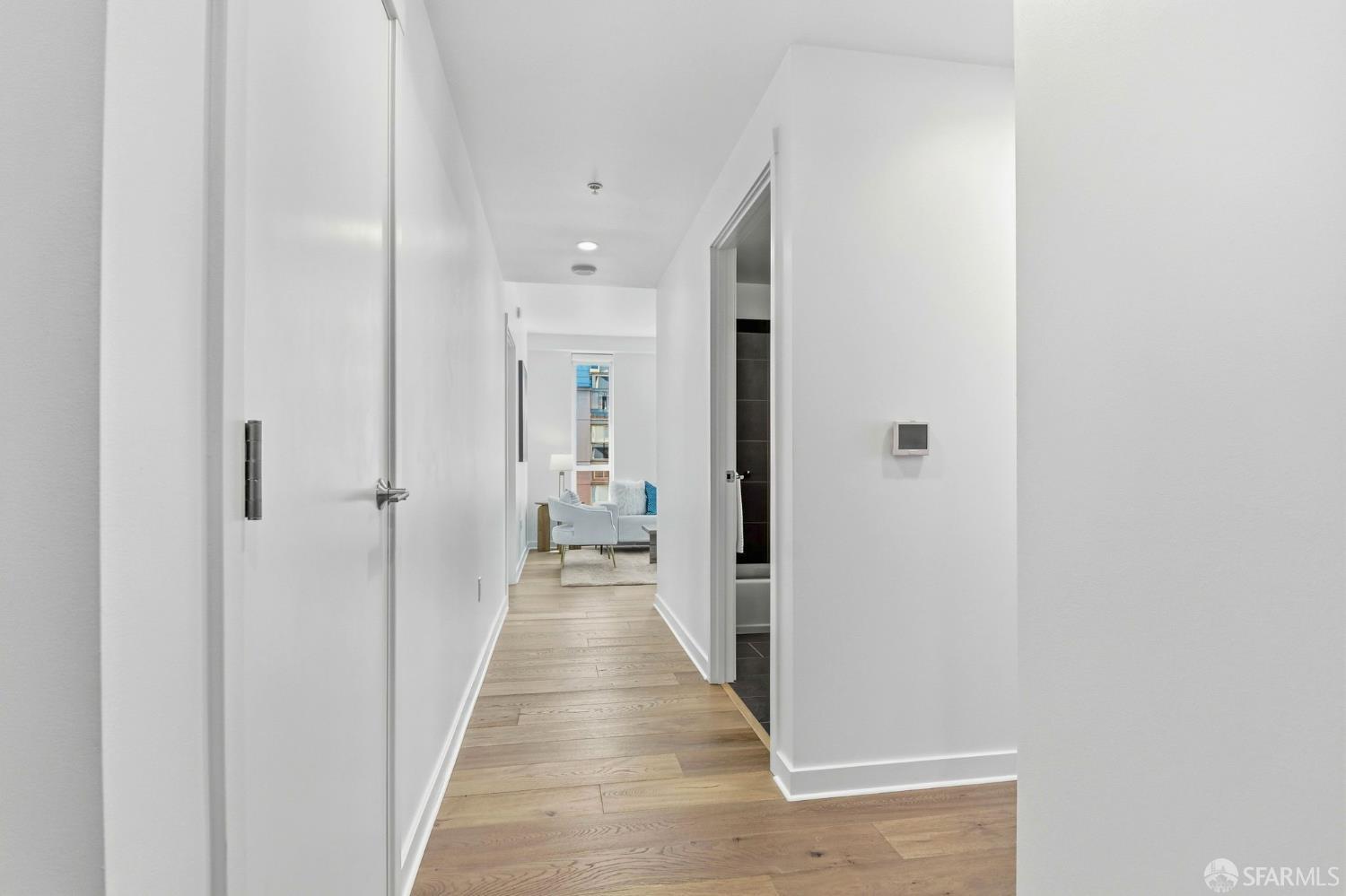 Photo #6: 426128421 Listing: Photo #6