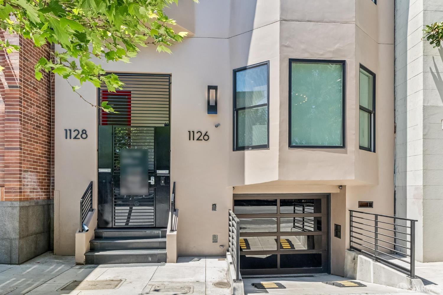 Photo #1: 426128128 Listing: Photo #1