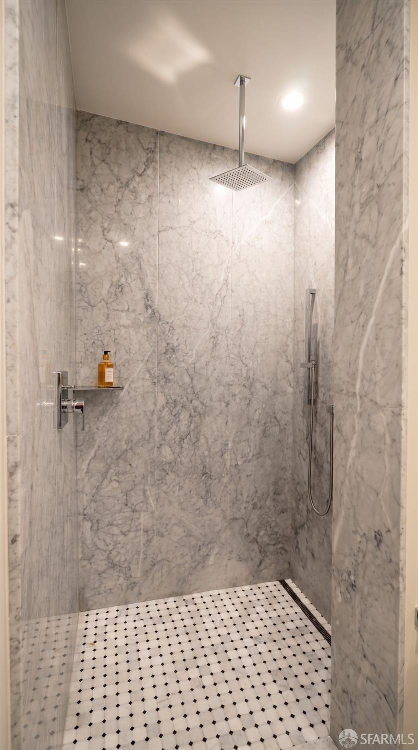 Photo #12: 426127908 Listing: Photo #12
