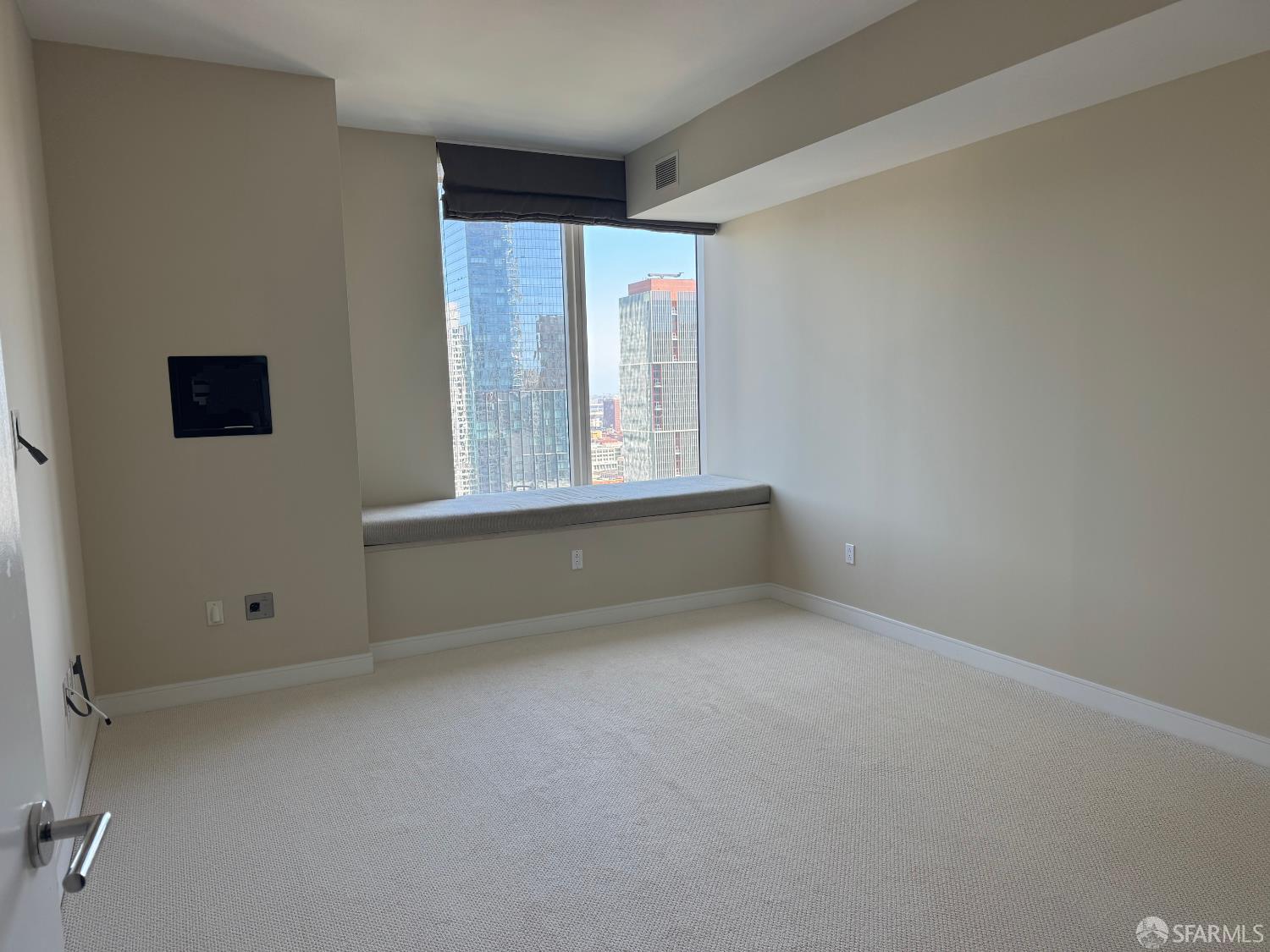 Photo #10: 426096685 Listing: Photo #10