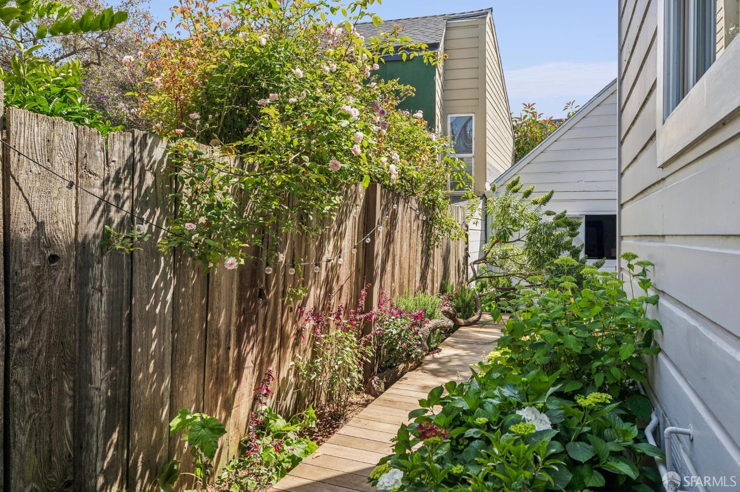 Photo #33: 426129726 Listing: Photo #33