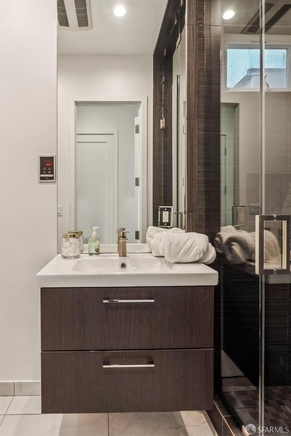 Photo #31: 426125693 Listing: Photo #31