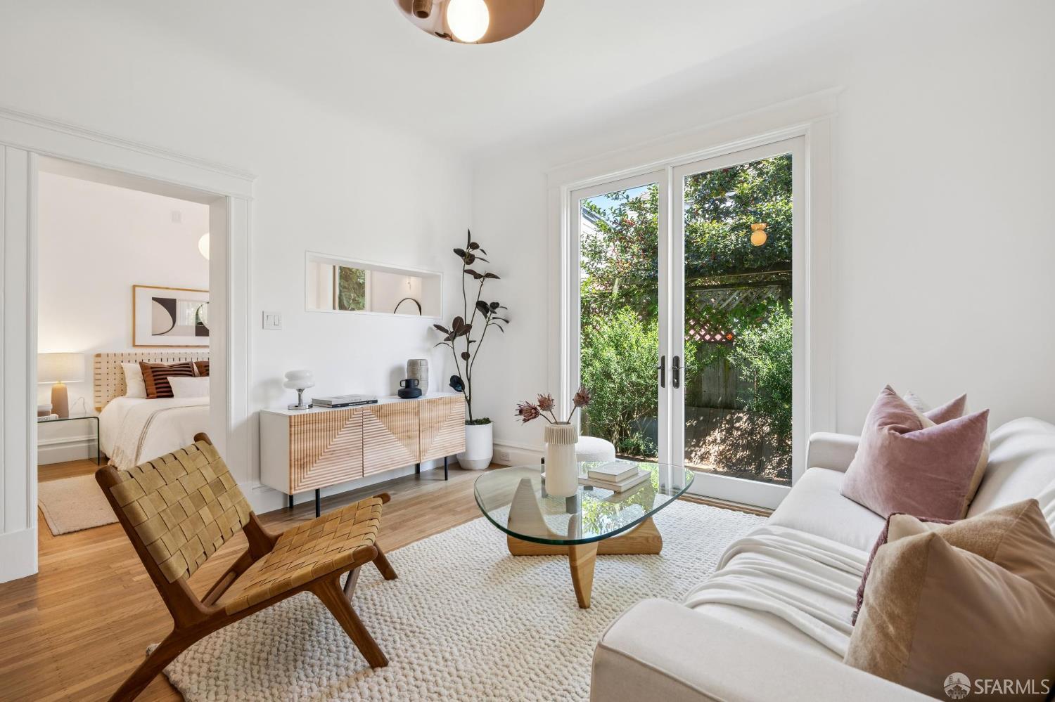 Photo #7: 426129726 Listing: Photo #7