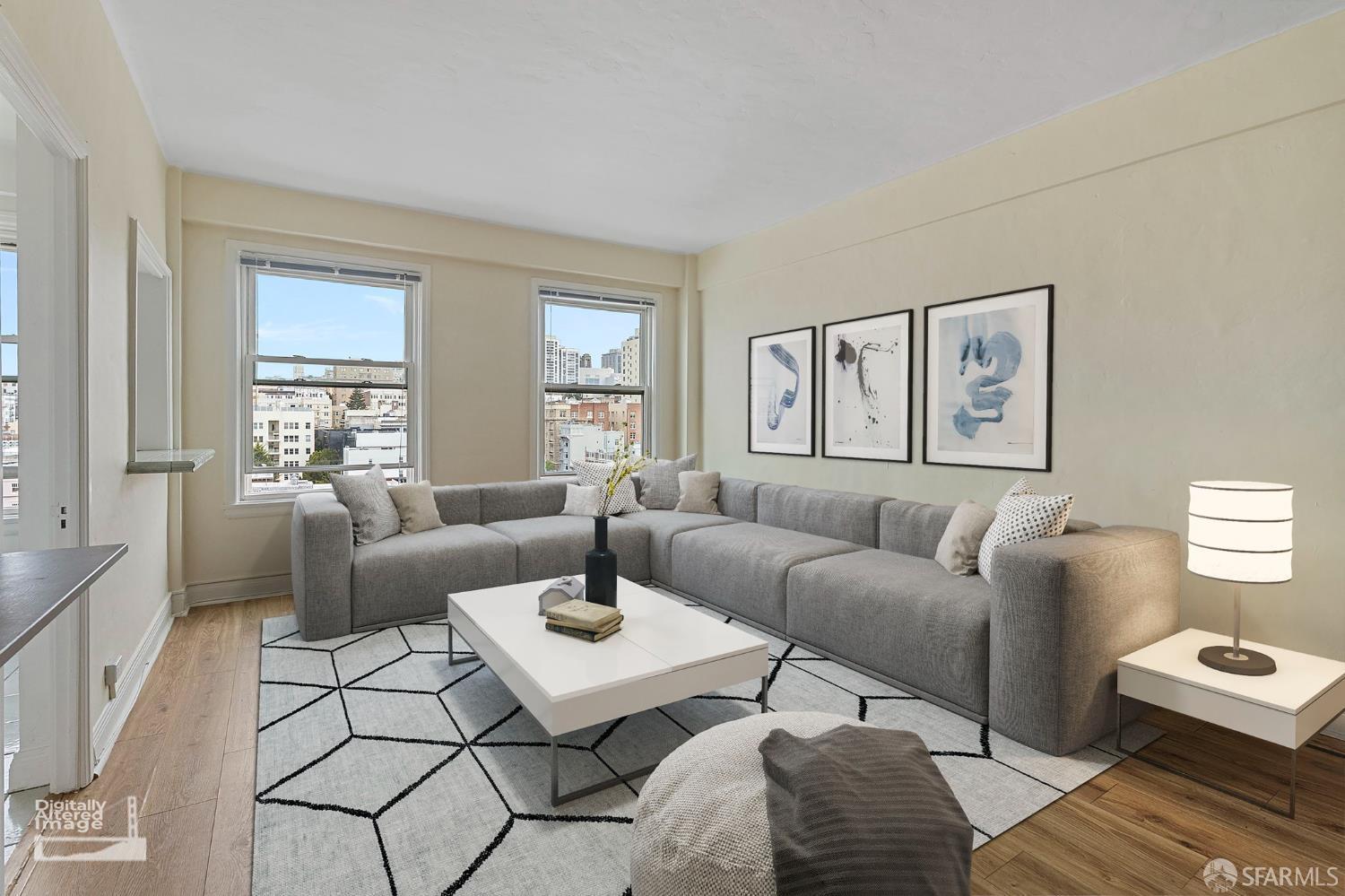 Photo #1: 426128162 Listing: Photo #1