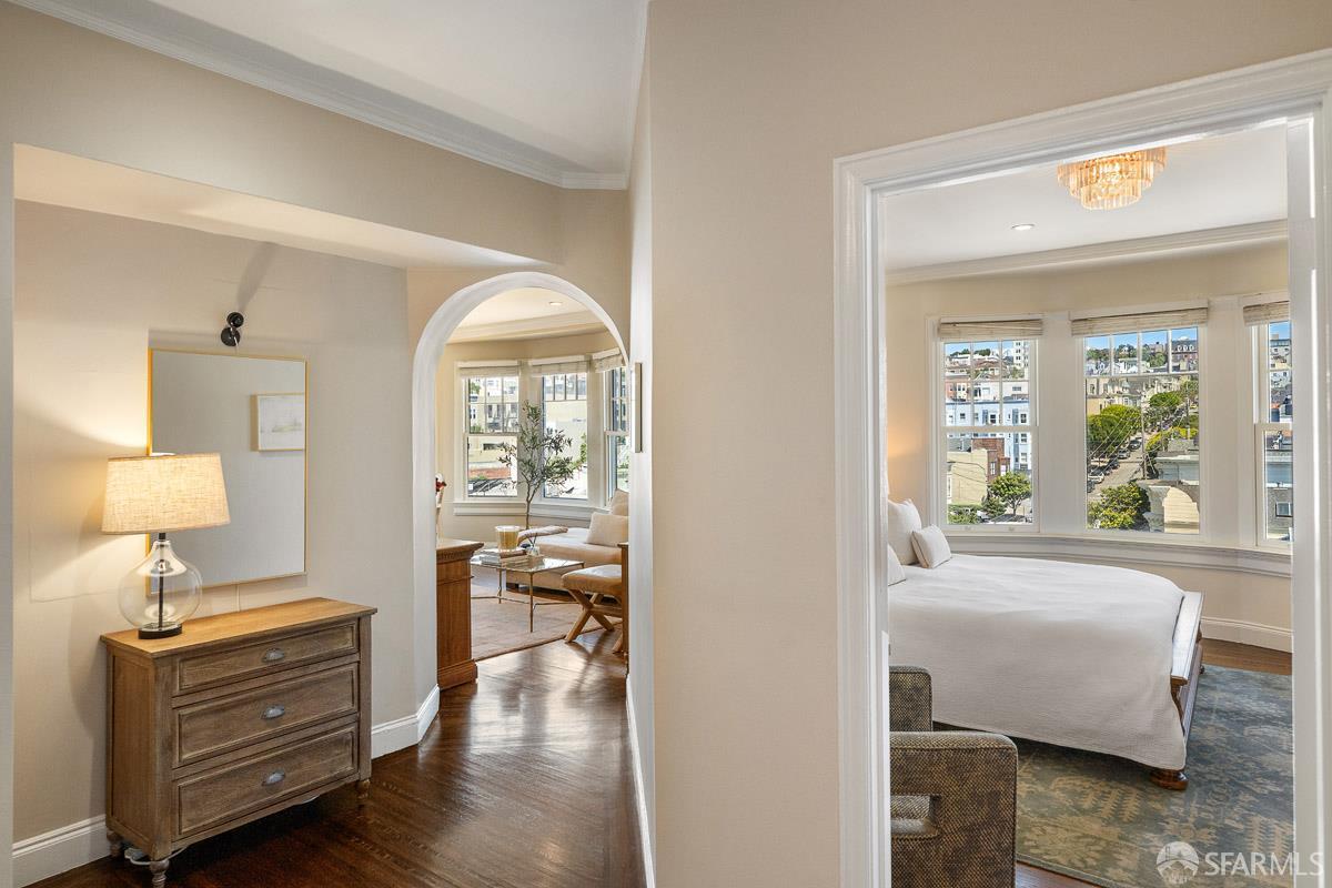 Photo #3: 426129545 Listing: Photo #3