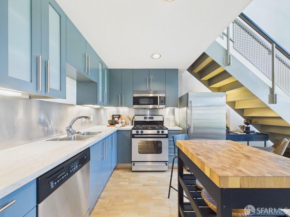 Photo #7: 426130302 Listing: Photo #7