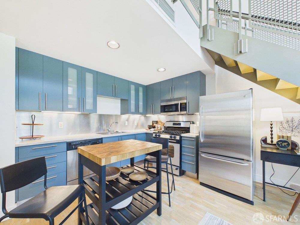 Photo #10: 426130302 Listing: Photo #10