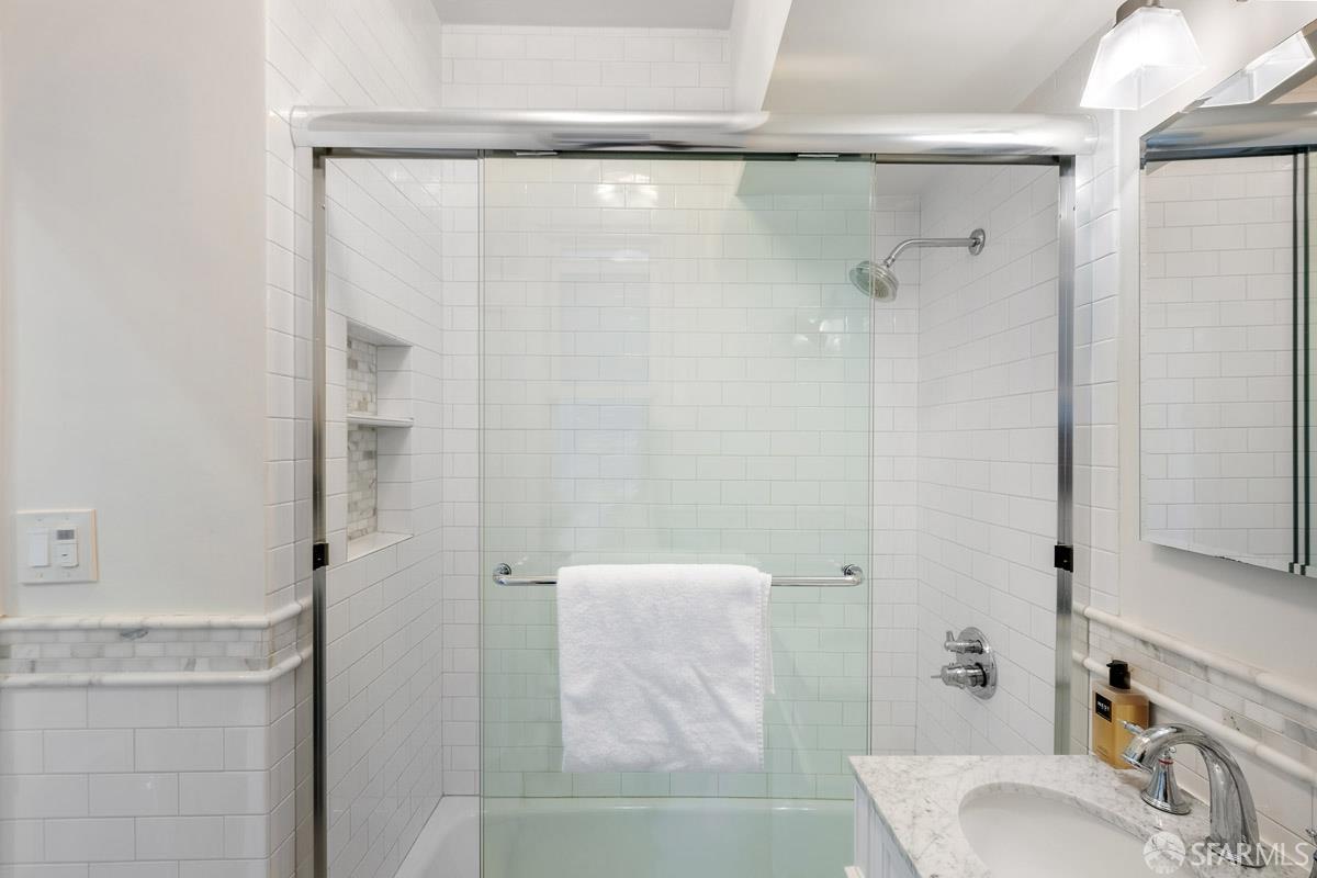 Photo #23: 426129545 Listing: Photo #23