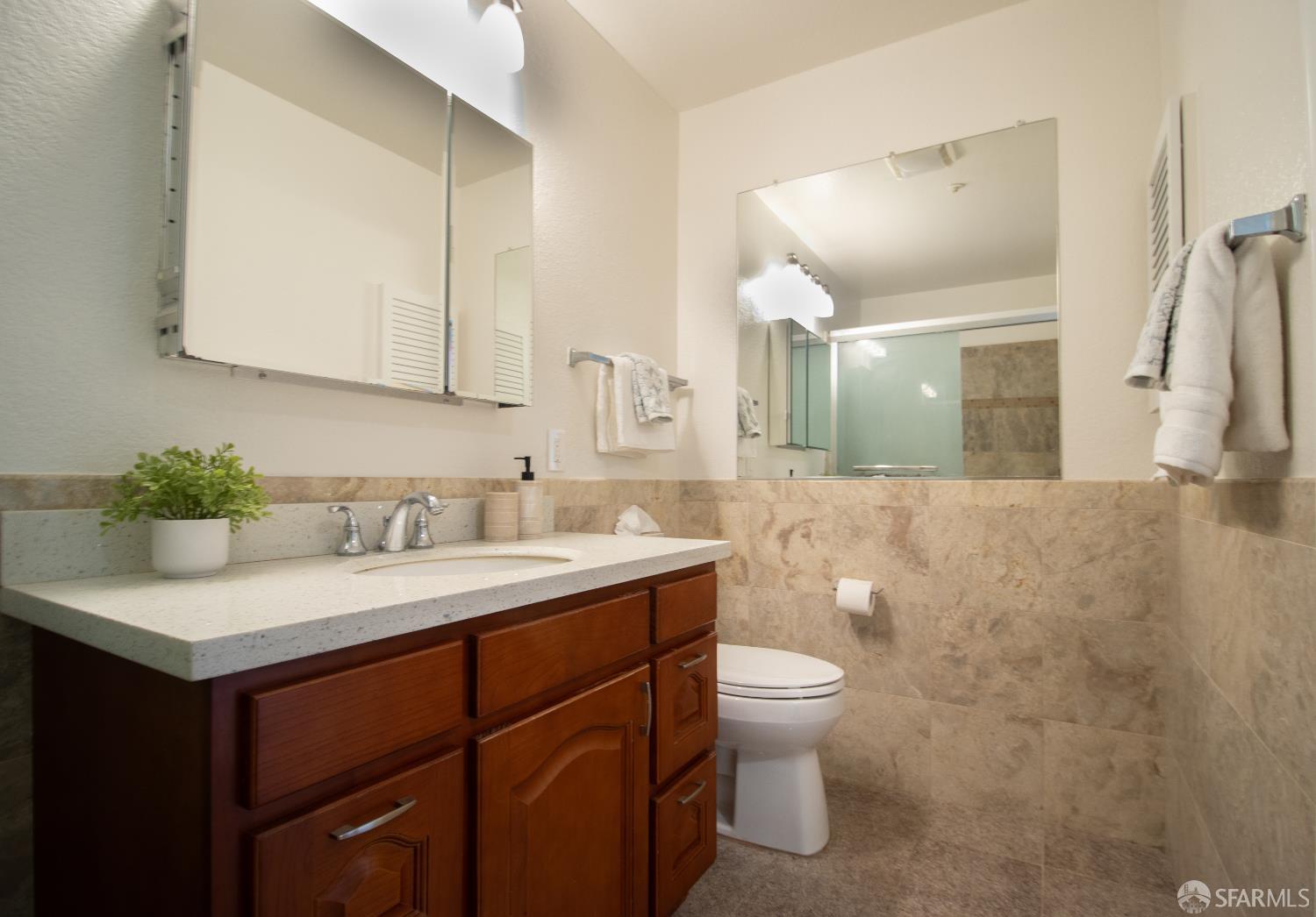 Photo #20: 426130393 Listing: Photo #20