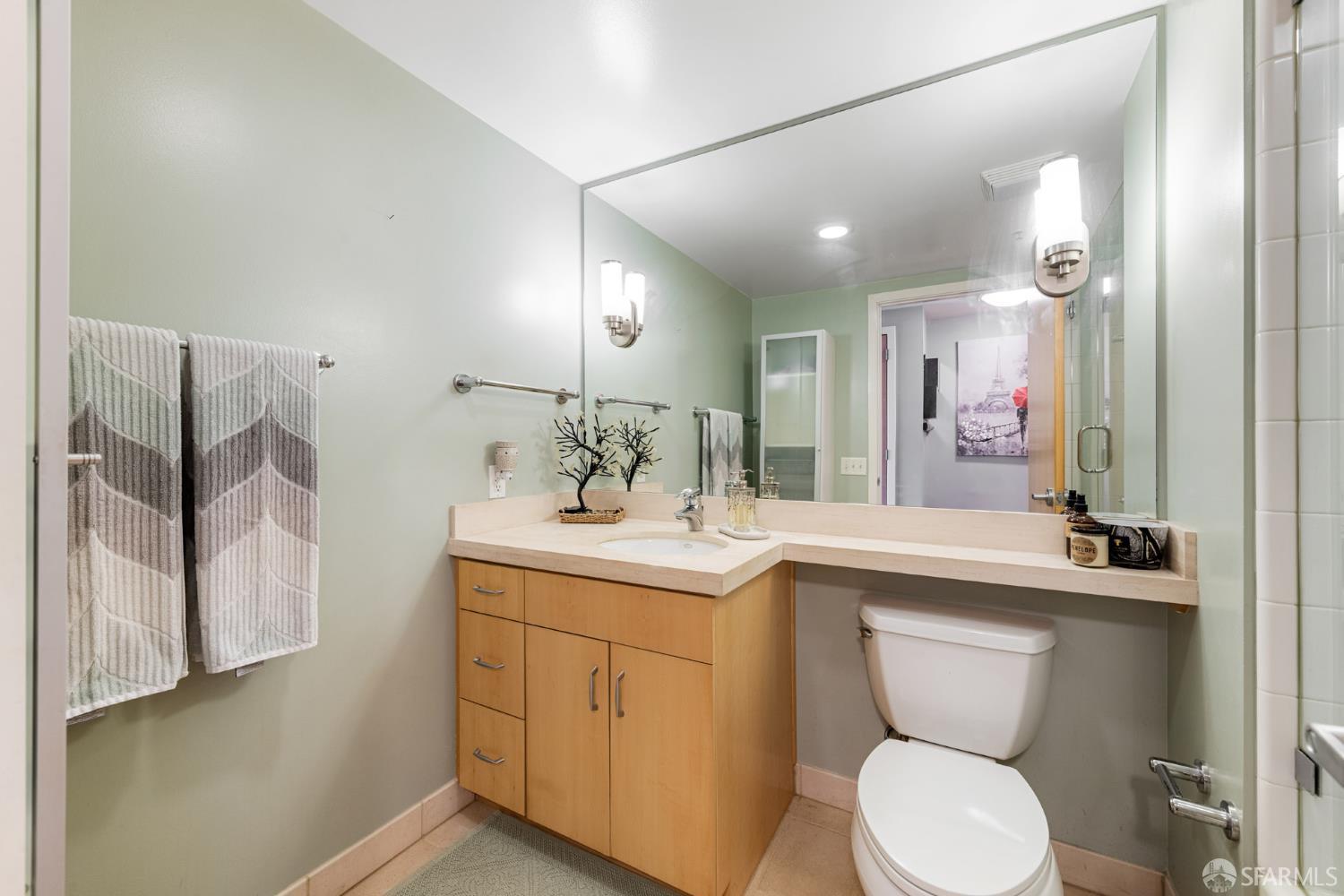 Photo #16: 426127098 Listing: Photo #16