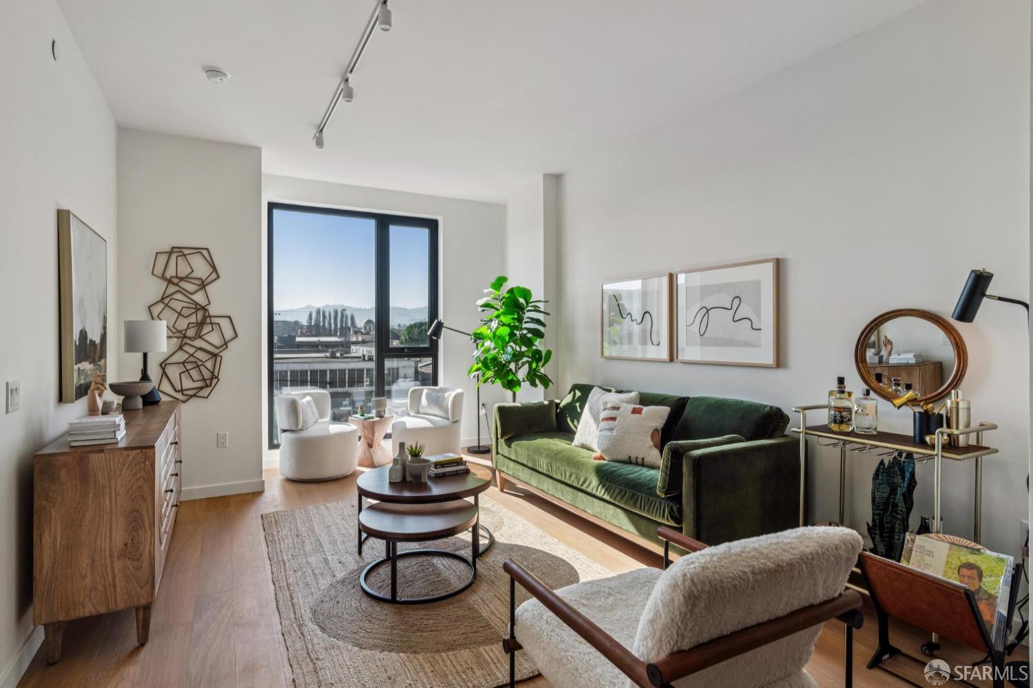 988 Harrison Street Unit: WF5
