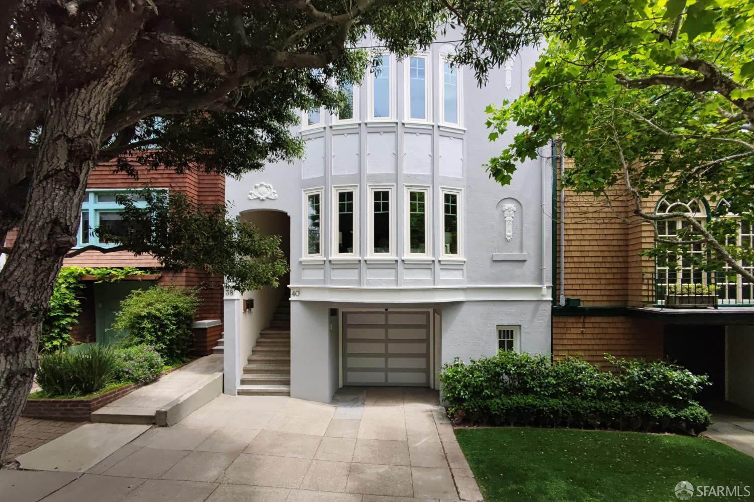 38-40 7th Avenue