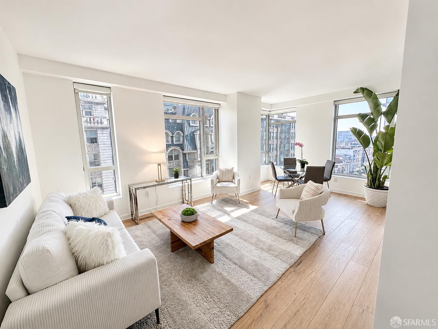 Photo #1: 426128421 Listing: Photo #1
