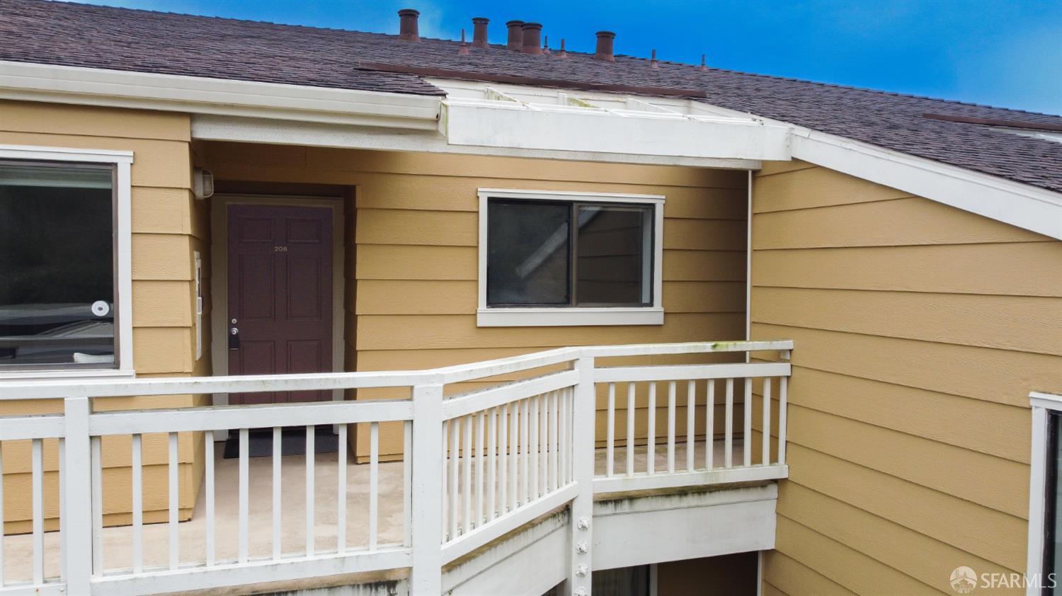 Photo #1: 426130393 Listing: Photo #1