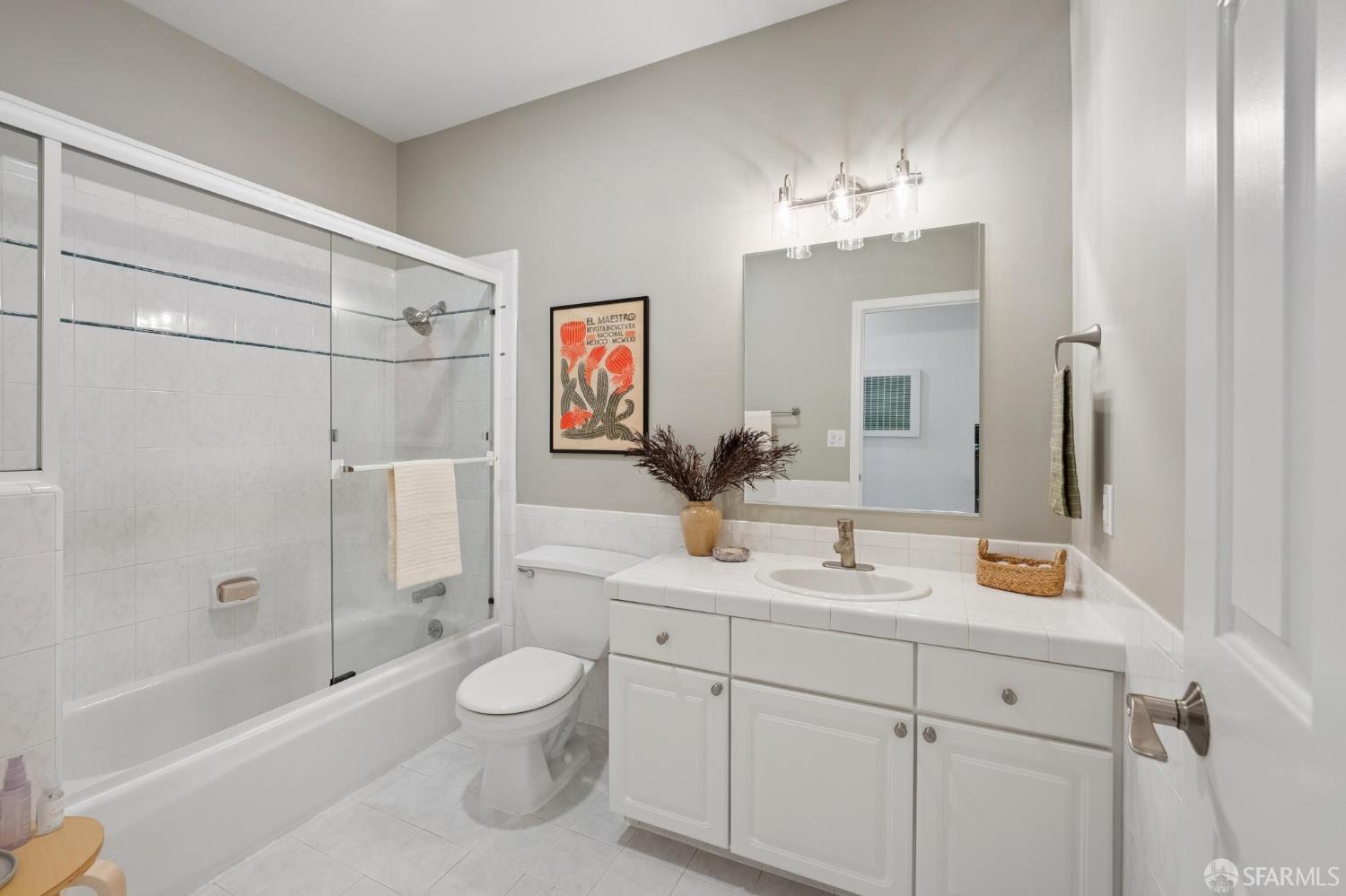 Photo #17: 426130818 Listing: Photo #17