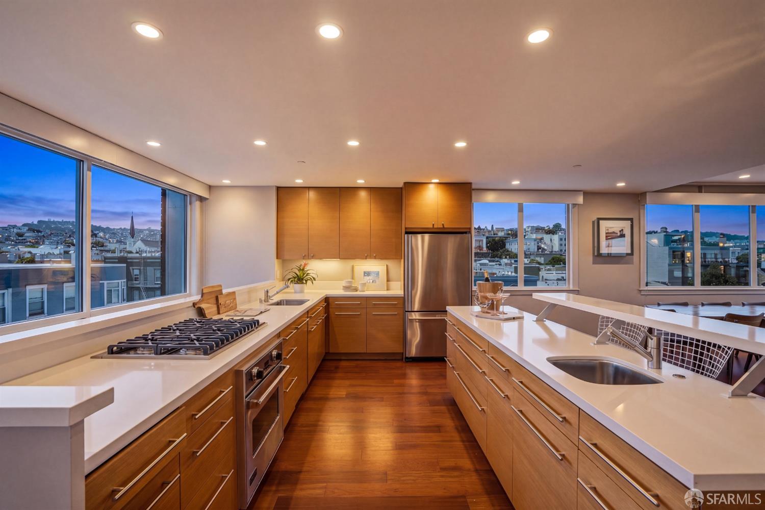 Photo #9: 426130940 Listing: Photo #9