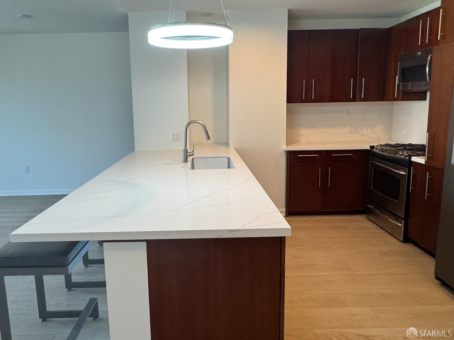 Photo #13: 426127122 Listing: Photo #13