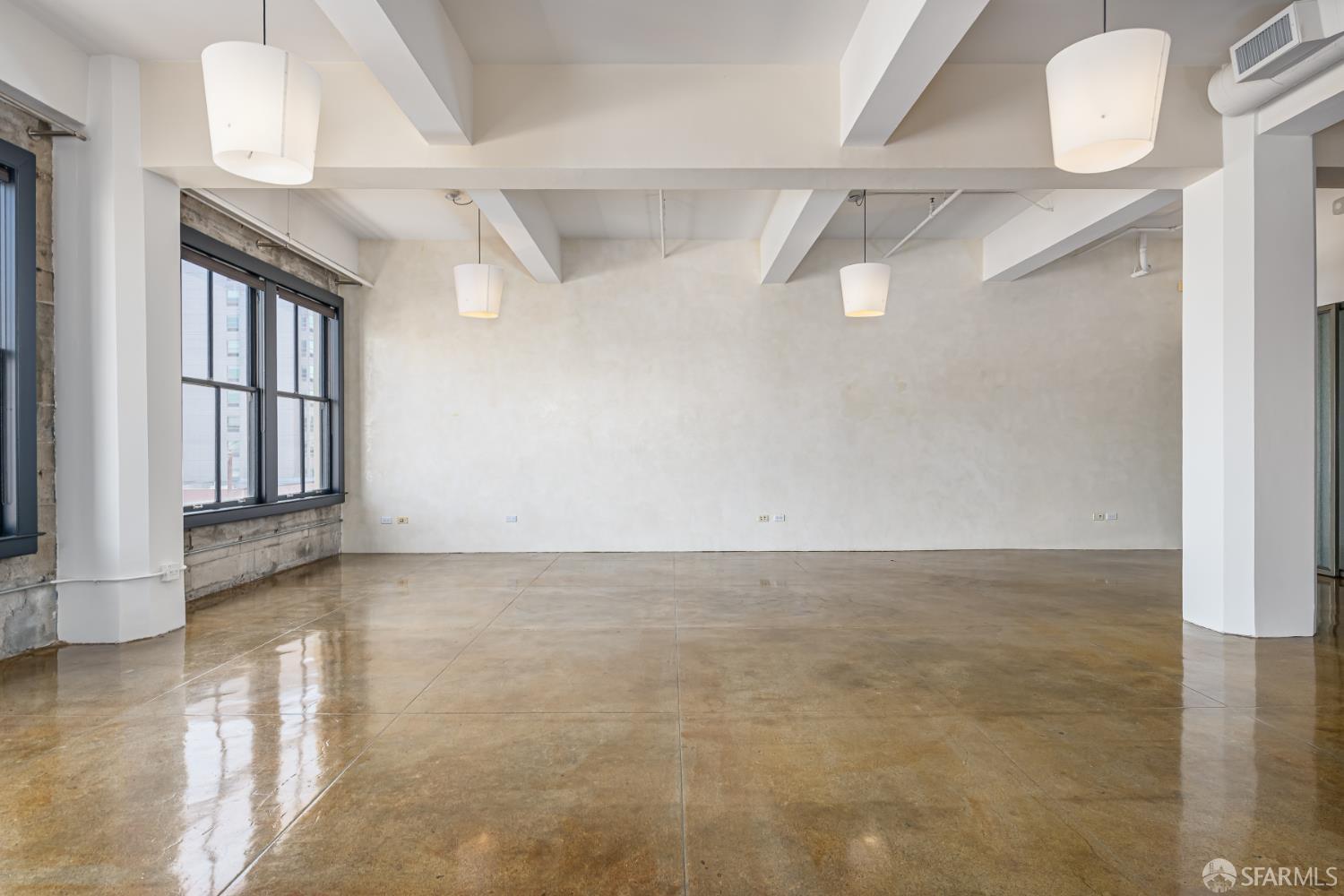 Photo #10: 426130833 Listing: Photo #10