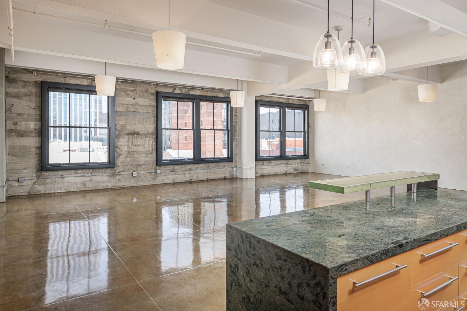 Photo #16: 426130833 Listing: Photo #16