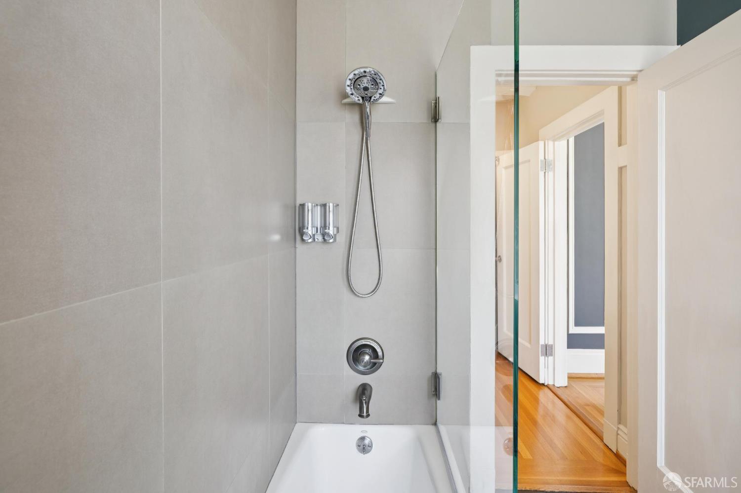 Photo #29: 426131053 Listing: Photo #29