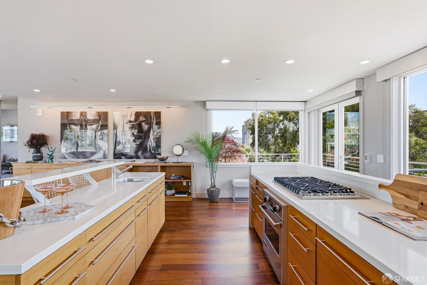 Photo #5: 426130940 Listing: Photo #5