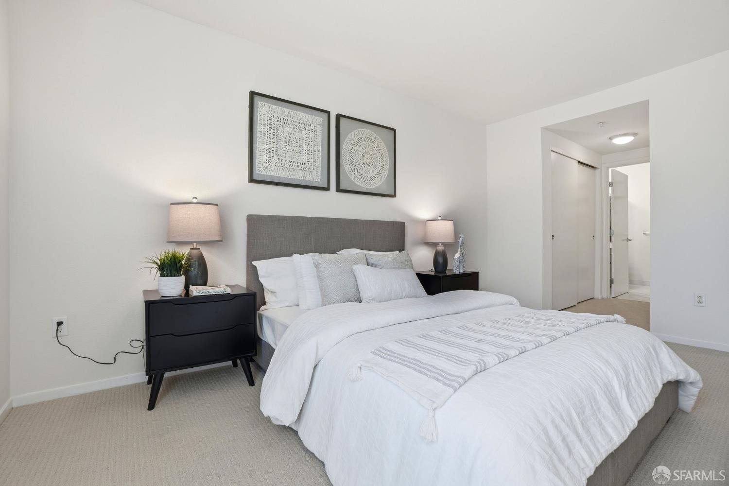 Photo #17: 426129877 Listing: Photo #17