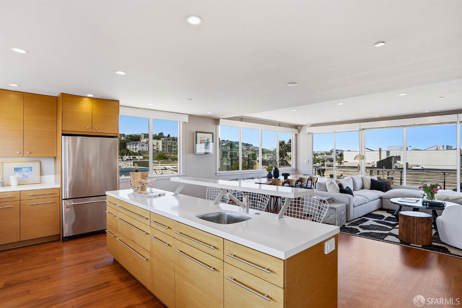Photo #10: 426130940 Listing: Photo #10
