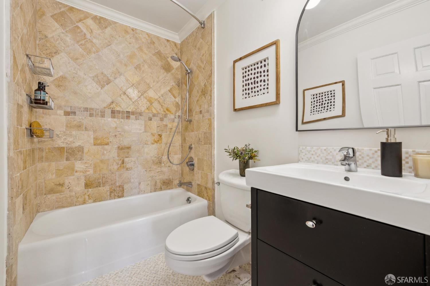 Photo #22: 426131012 Listing: Photo #22