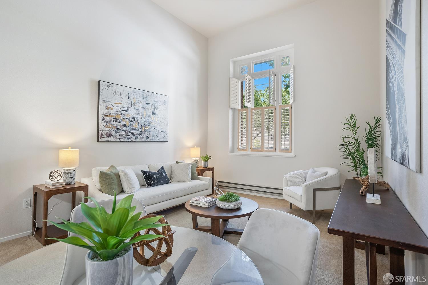 Photo #1: 426131913 Listing: Photo #1