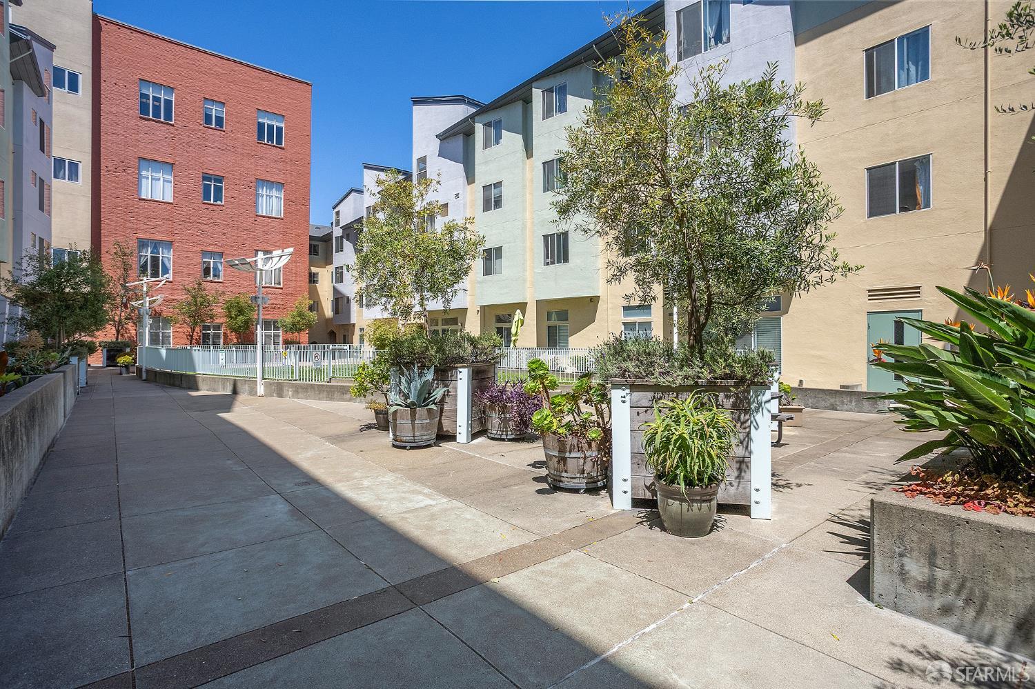 Photo #29: 426131913 Listing: Photo #29