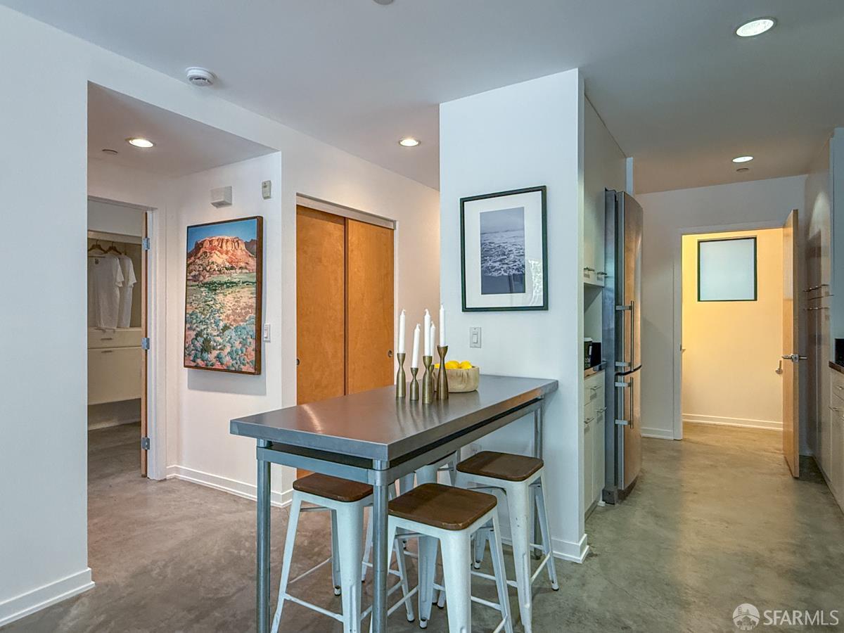 Photo #8: 426127846 Listing: Photo #8