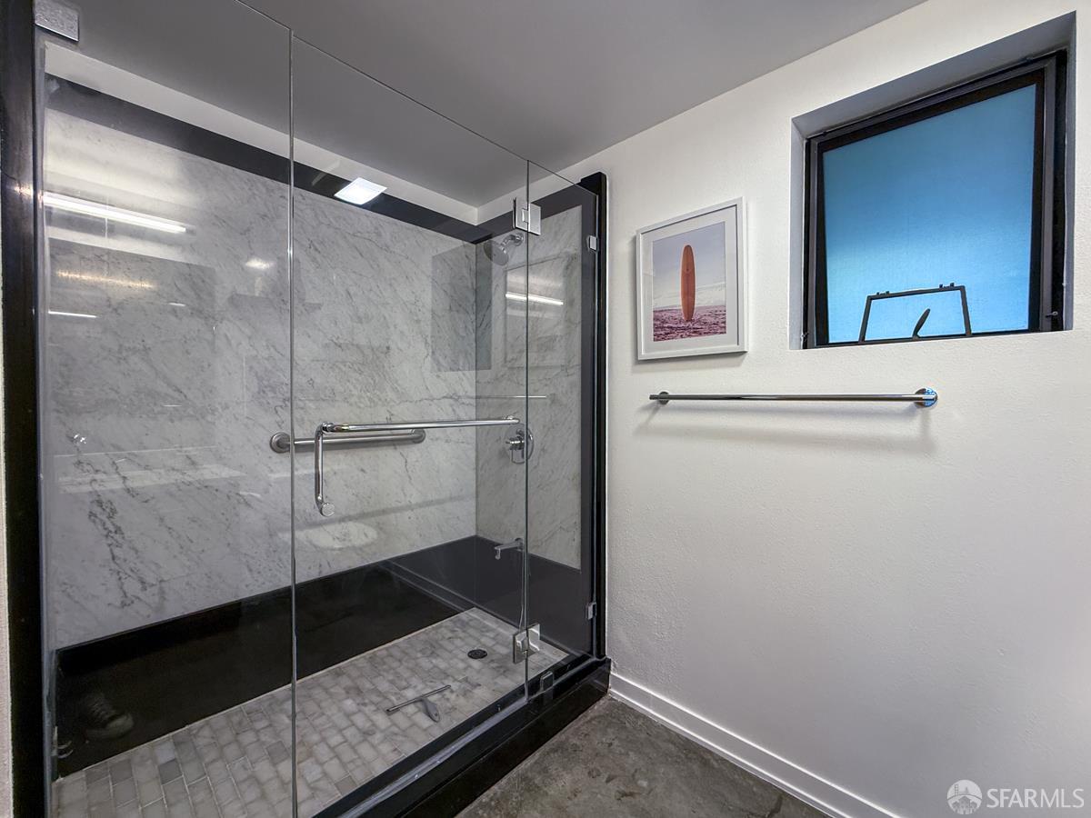 Photo #14: 426127846 Listing: Photo #14